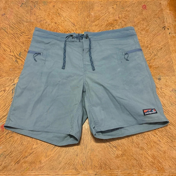 Patagonia Shorts Mens 36 Blue Wavefarer Board Swim Trunks Stretch 8” Inseam - Picture 1 of 6